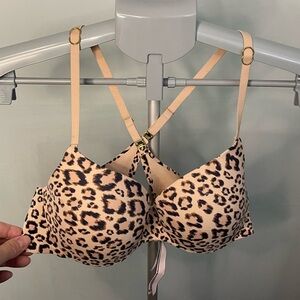 Victoria's Secret Incredible Lined Demi Bra Womens 34C‎ Leopard Print 399423-KE3